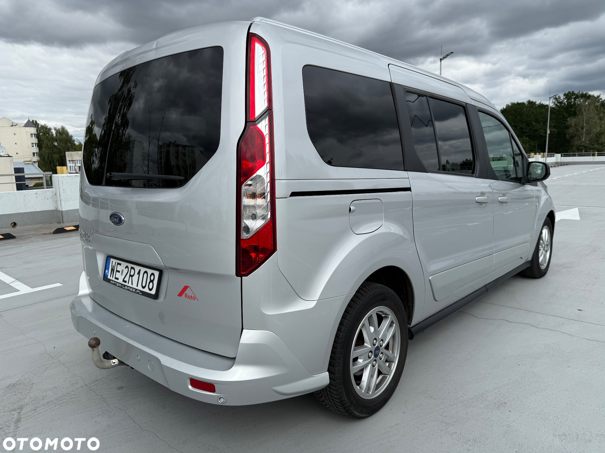 Ford Tourneo Connect Grand - 8