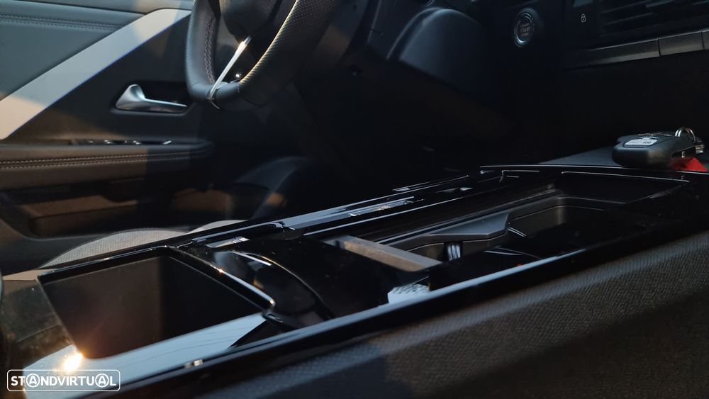 Opel Astra 1.6 T PHEV Elegance - 18