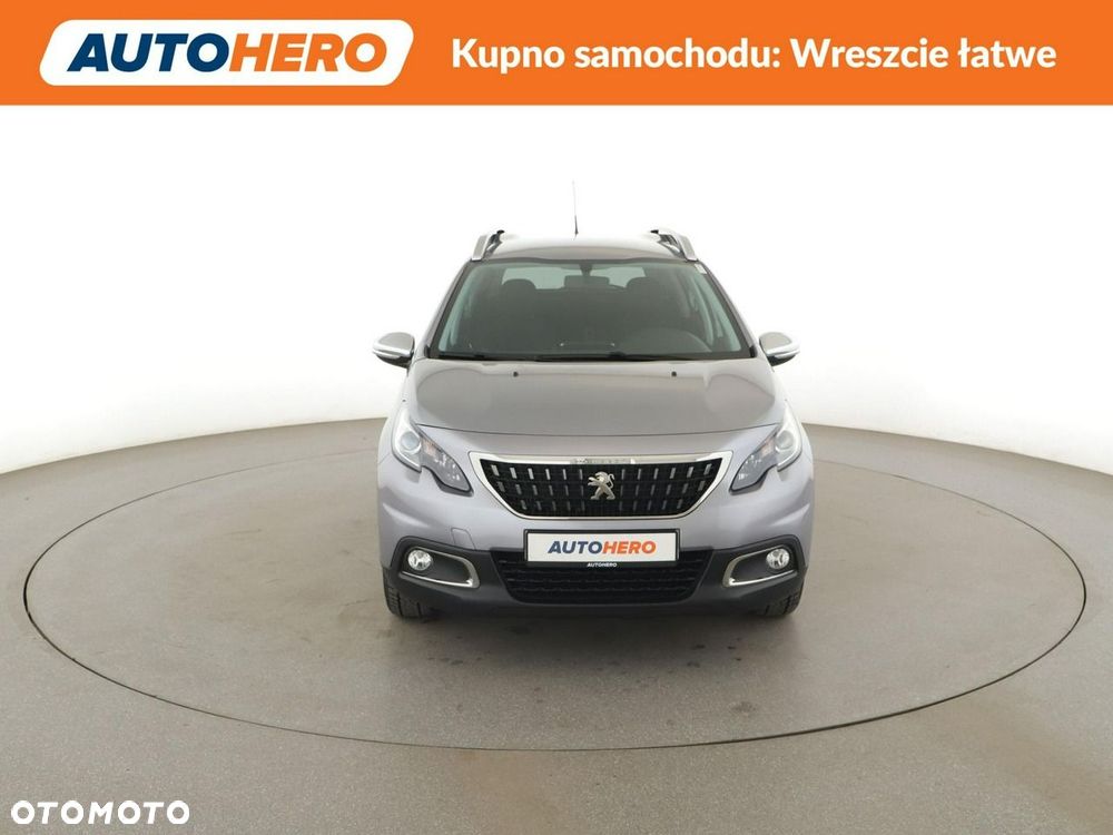 Peugeot 2008 1.2 Pure Tech Style S&S - 12