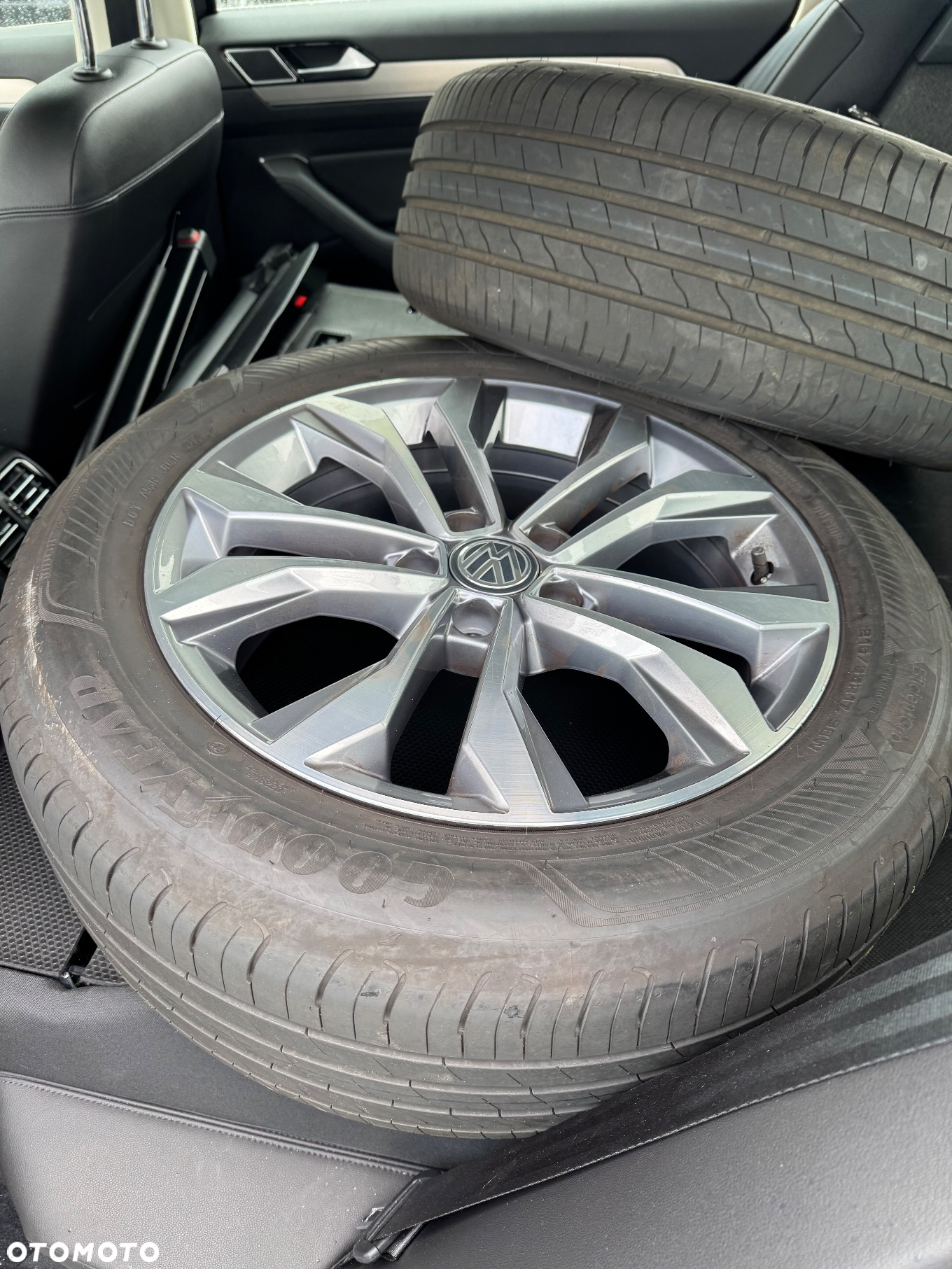 Volkswagen Passat 2.0 TDI BMT Highline DSG - 16