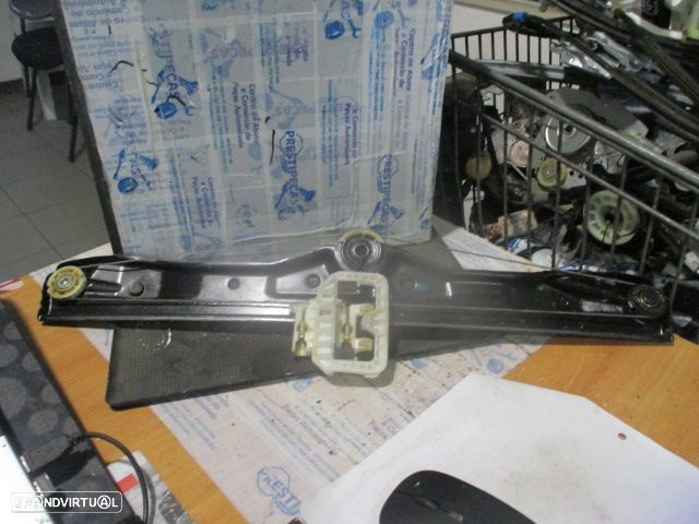 Elevador Sem Motor Elevsm2127 FIAT PANDA 3 2013 1.2I 70CV 5P CINZENTO FE - 2