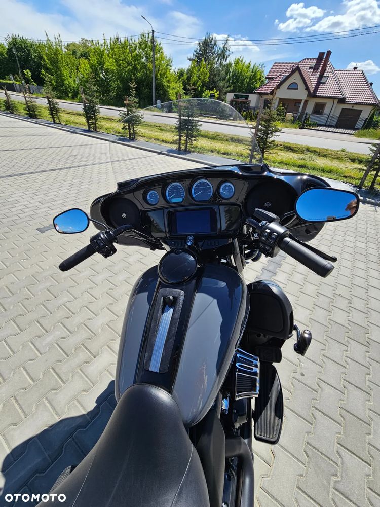 Harley-Davidson Touring Ultra Limited - 16