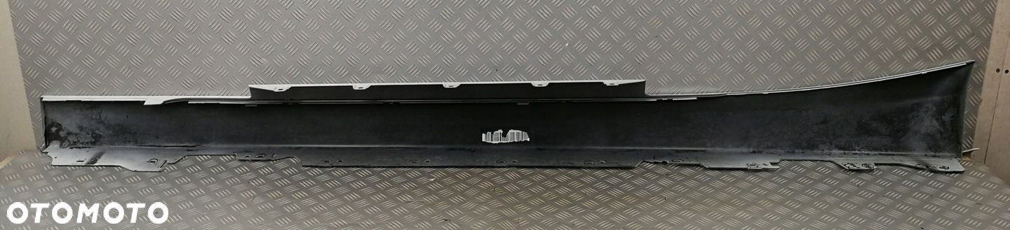 7288396 listwa progowa nakładka prawa próg prawy plastikowy BMW F21 F22 F23 - 7