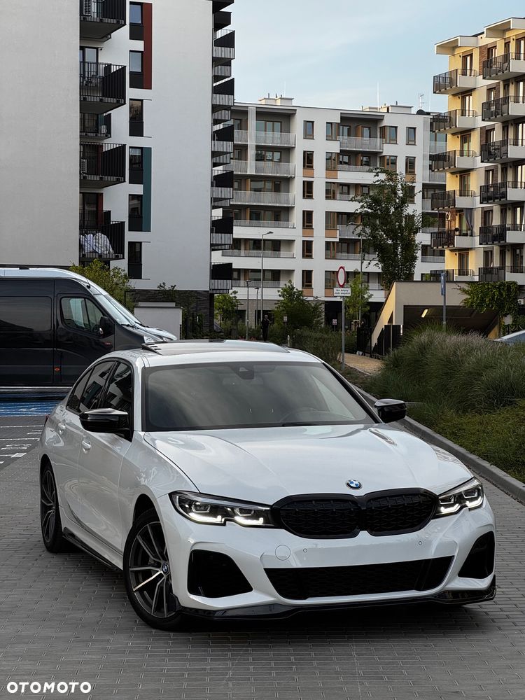 BMW Seria 3 330i xDrive M Sport - 5