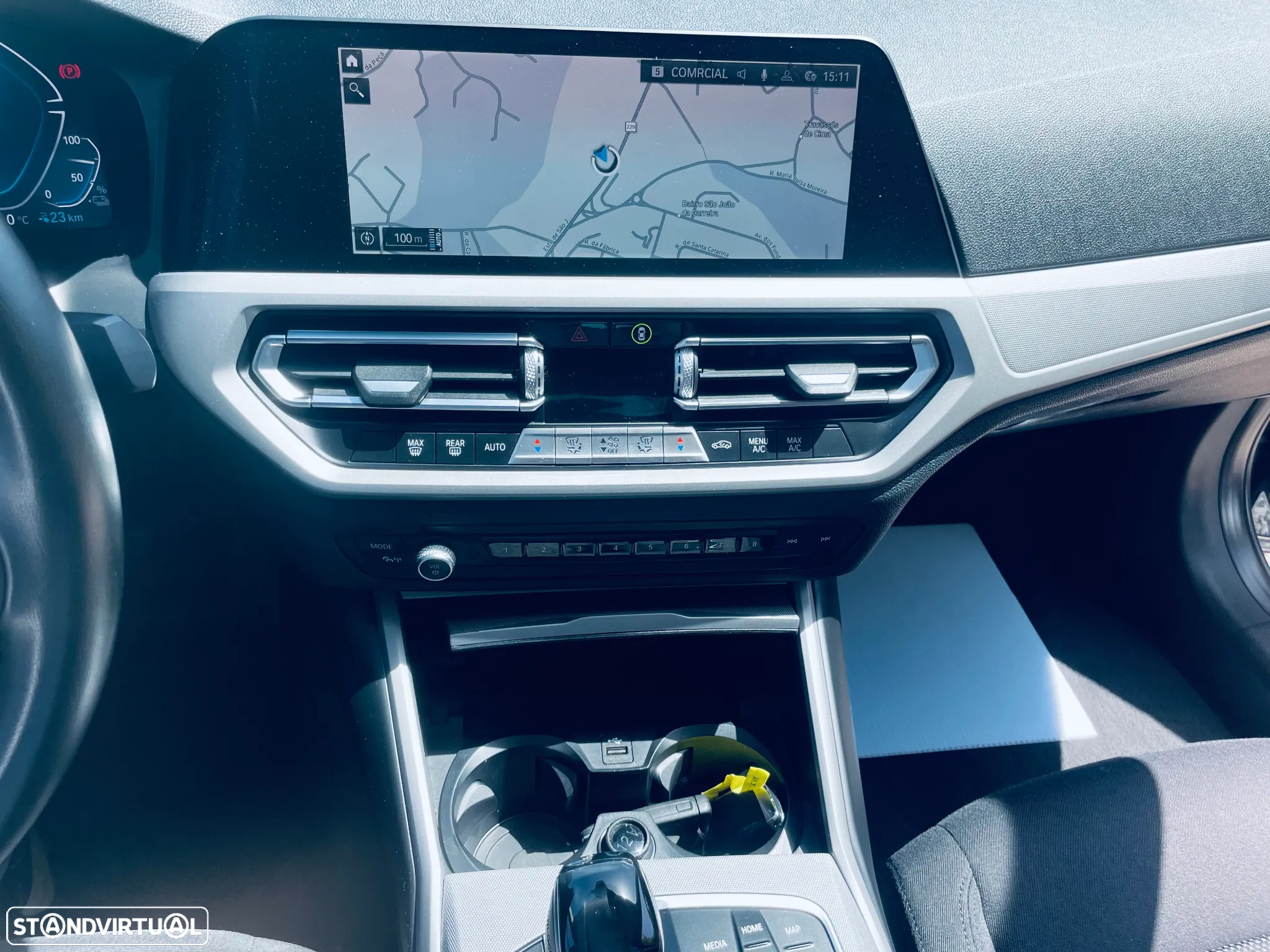 BMW 330 - 12