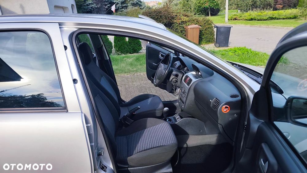 Opel Corsa 1.2 16V Essentia EasyTronic - 22
