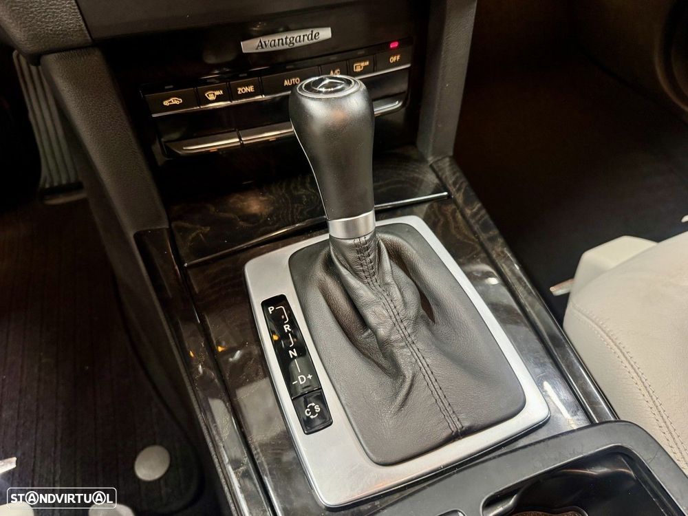 Mercedes-Benz E 250 BlueTEC Avantgarde Auto - 18