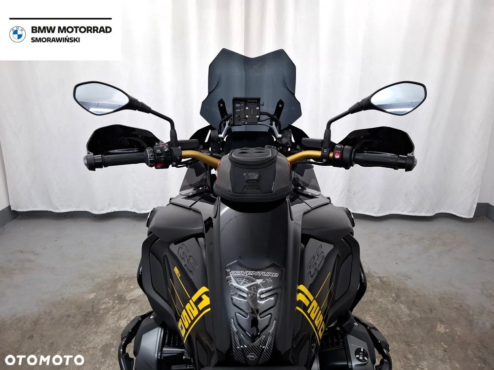 BMW R - 12
