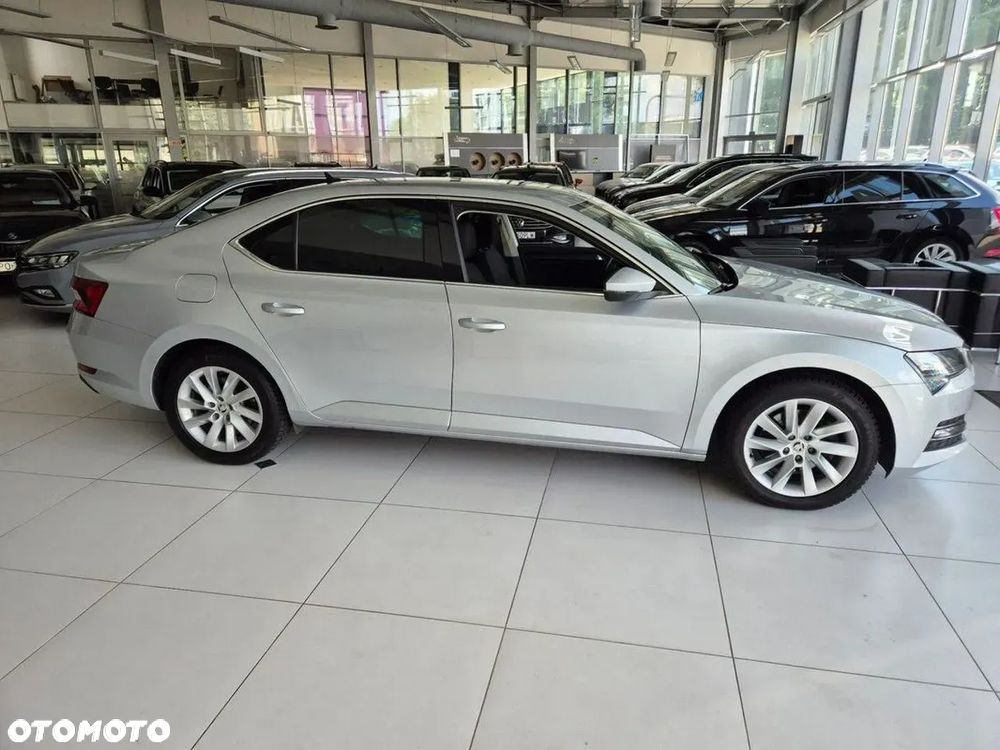 Skoda Superb 2.0 TSI Style DSG - 4