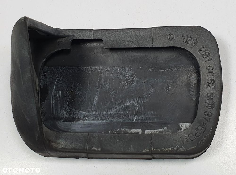 GUMA NAKŁADKA NA PEDAŁ HAMULCA MERCEDES W207 1232910082 - 3