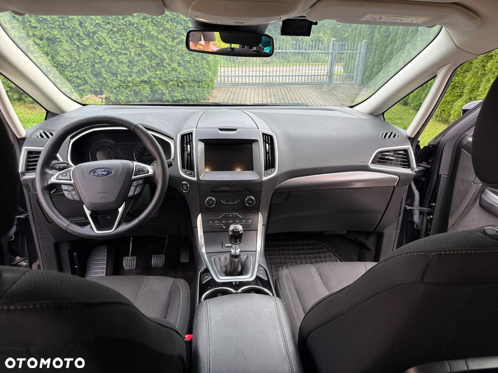 Ford S-Max 2.0 EcoBlue Titanium - 23