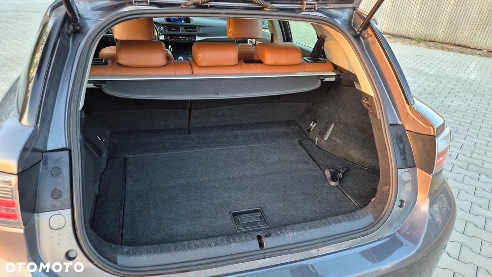 Lexus CT 200h Prestige - 6