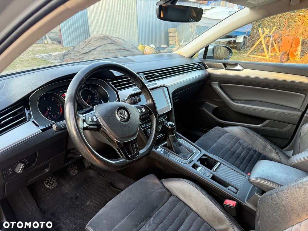 Volkswagen Passat Variant 2.0 TDI SCR (BlueMotion Technology) Highline - 5