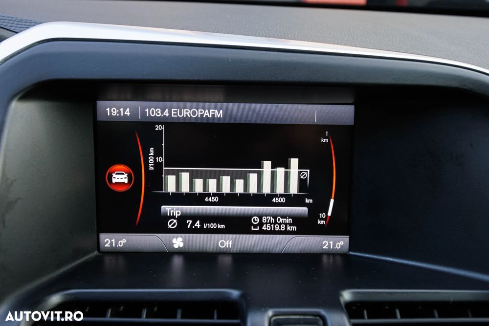 Volvo XC 60 D3 Momentum - 7