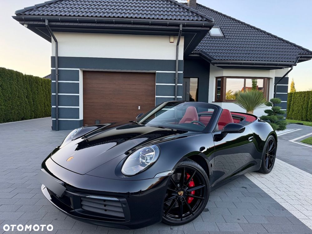 Porsche 911 Carrera 4S - 1
