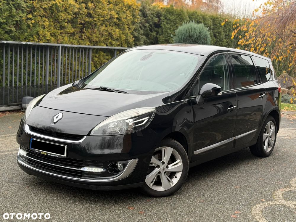 Renault Grand Scenic - 21