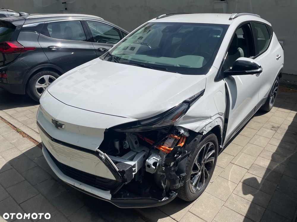 Chevrolet Bolt - 6