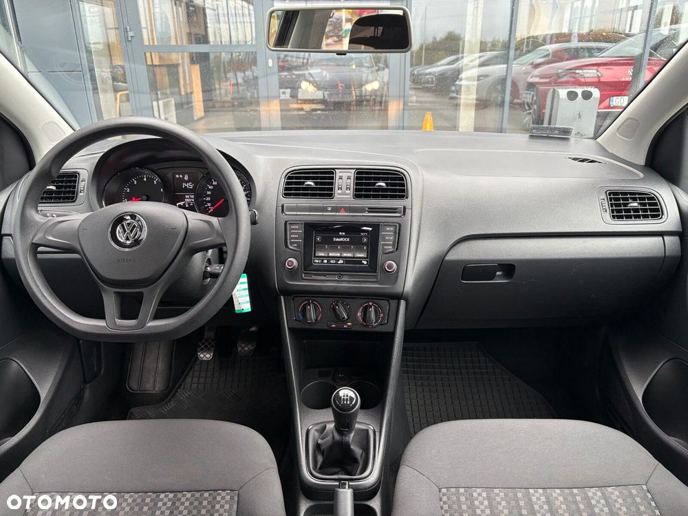 Volkswagen Polo - 9