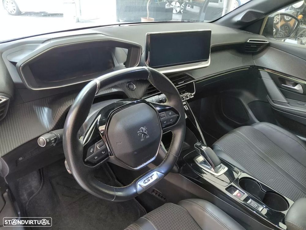 Peugeot e-208 50 kWh GT Line - 12