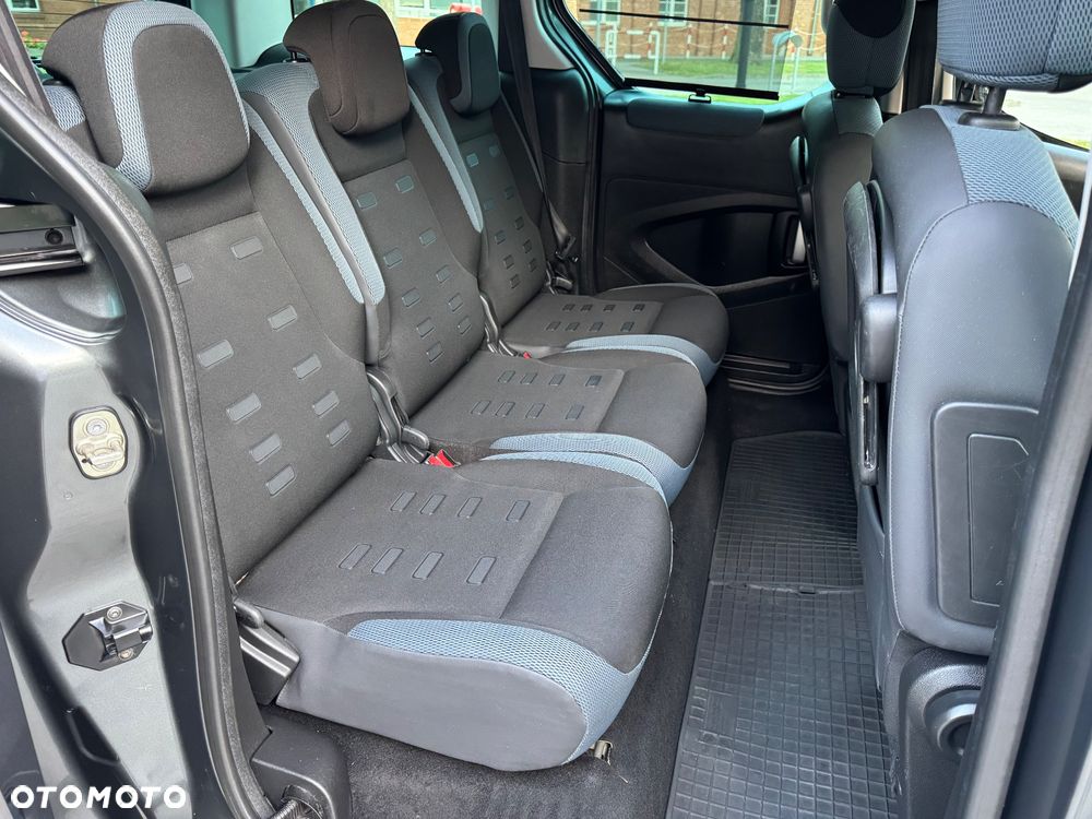 Citroën Berlingo Multispace HDi 115 FAP XTR - 30