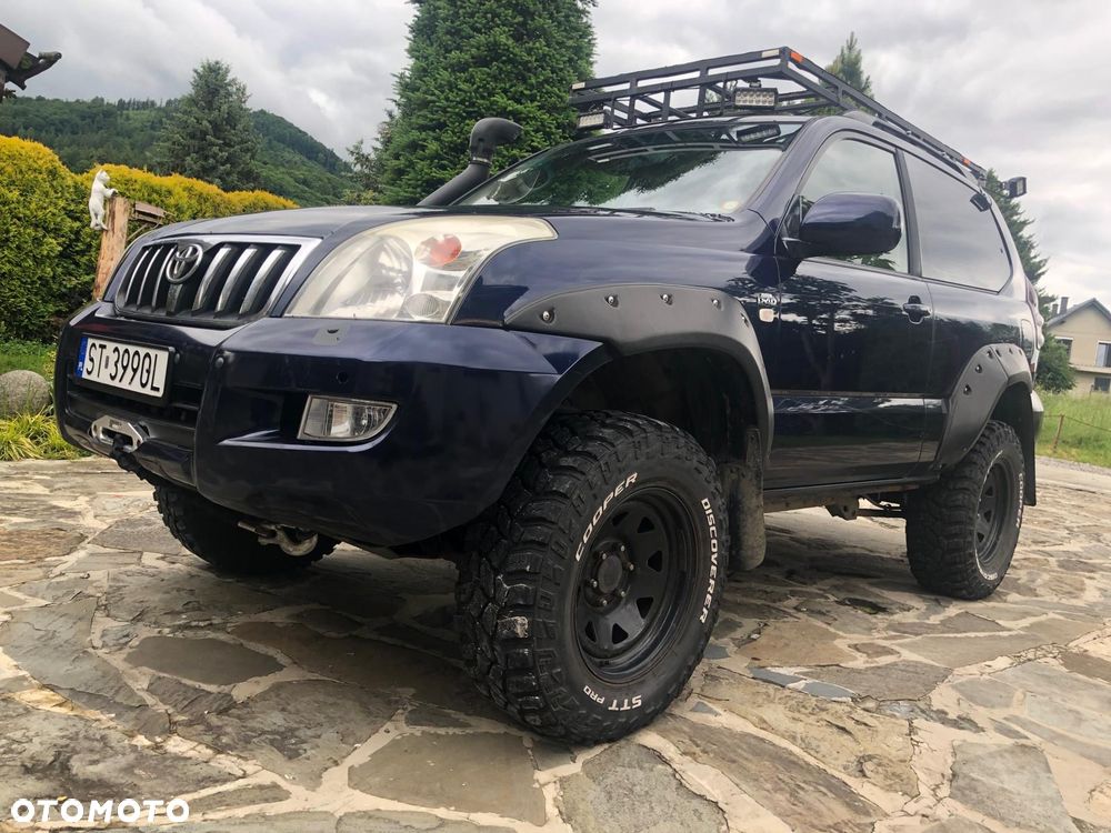 Toyota Land Cruiser - 1