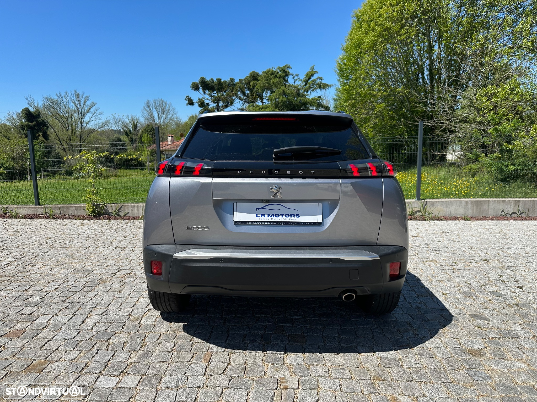 Peugeot 2008 1.5 BlueHDi Allure Pack EAT8 - 5