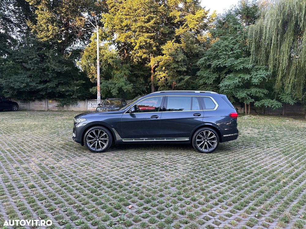 BMW X7 xDrive40d MHEV - 12