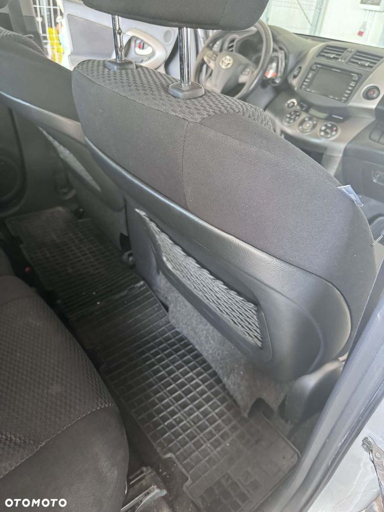 Toyota RAV4 2.2 D-4D Sol Platinium NAVI - 25