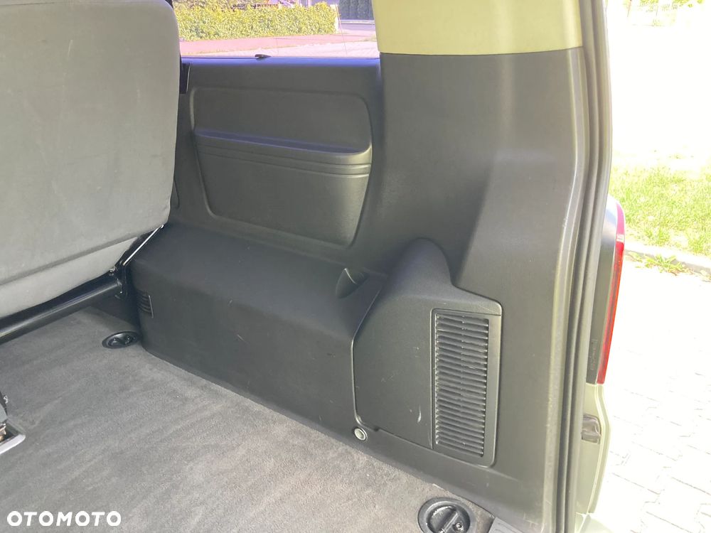 Volkswagen Caravelle L2 - 23