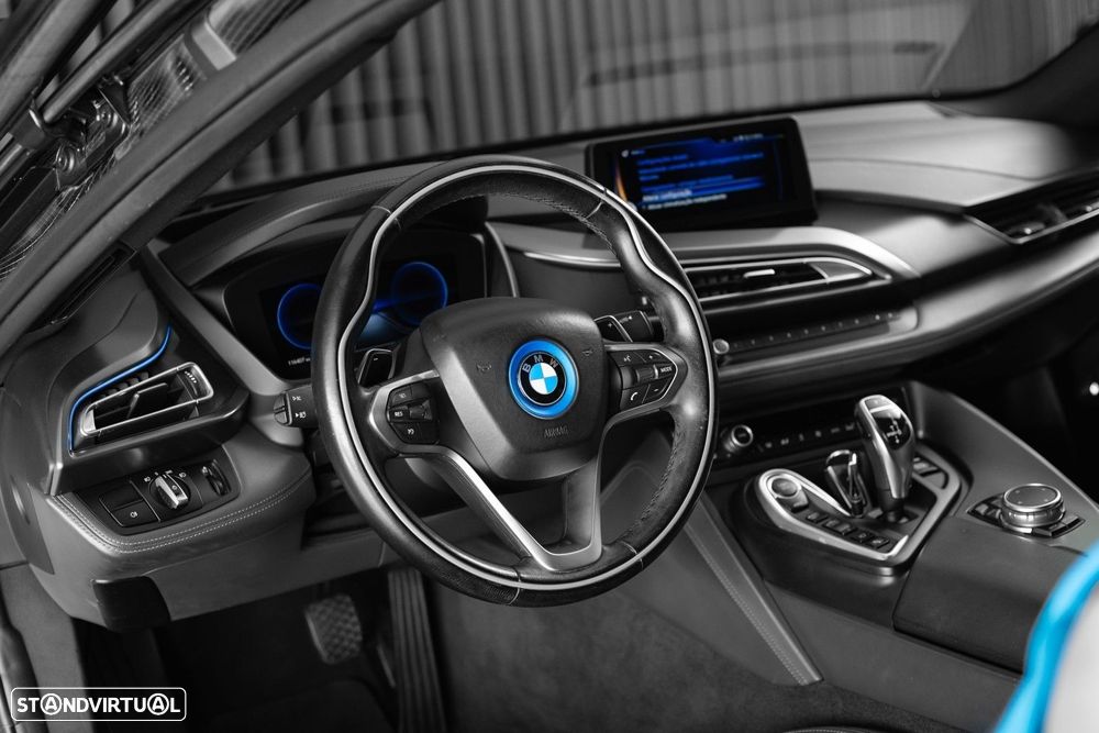 BMW i8 Standard - 25