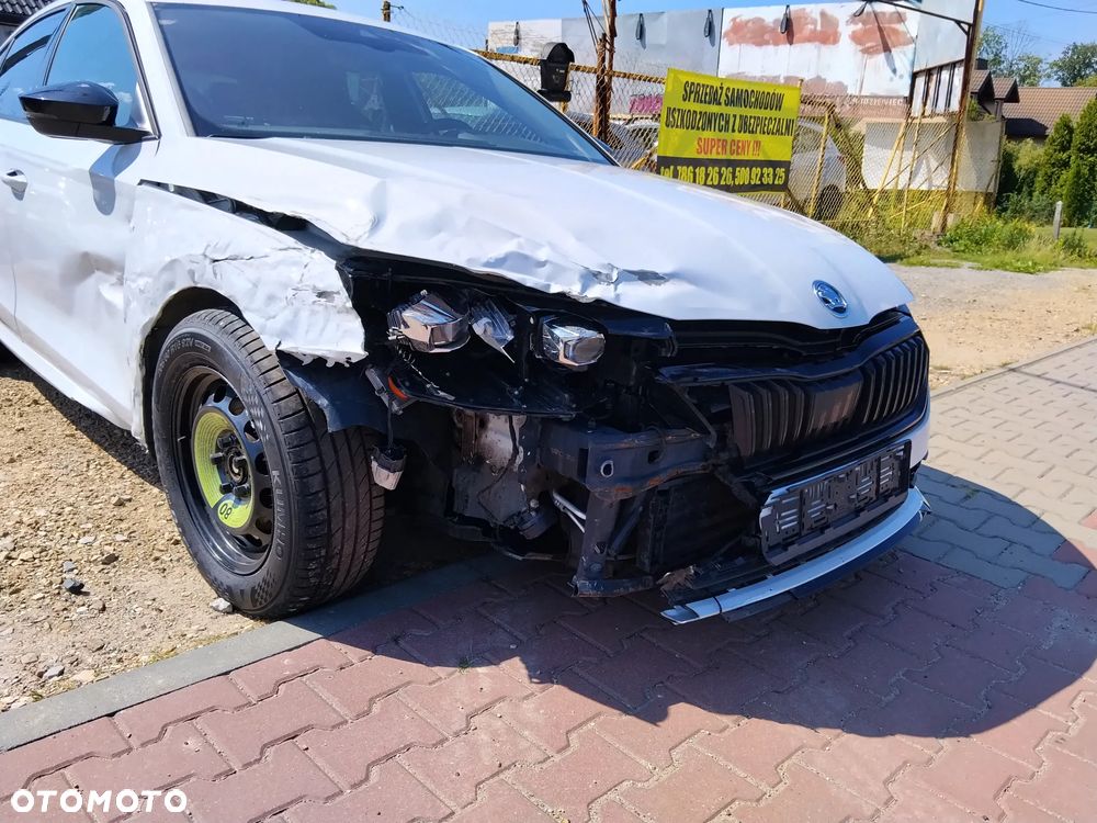 Skoda Octavia 2.0 TDI Sportline DSG - 20
