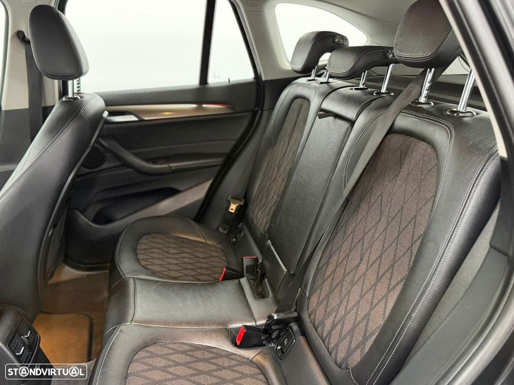 BMW X1 18 d sDrive xLine Auto - 6