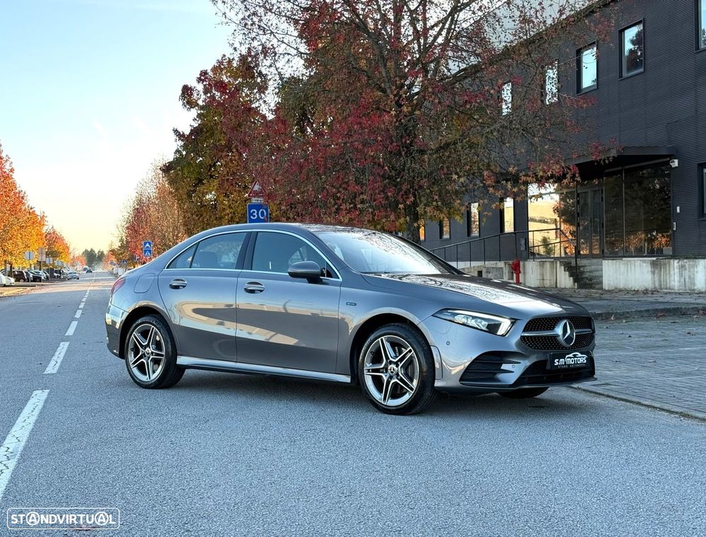 Mercedes-Benz A 250 Limousine e 8G-DCT AMG Line - 7