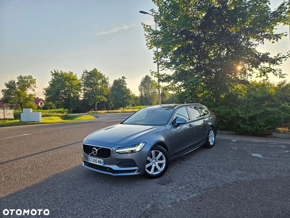 Volvo V90 D3 Geartronic Momentum Pro - 12