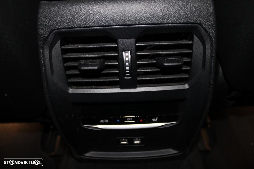 BMW i4 M50 - 17