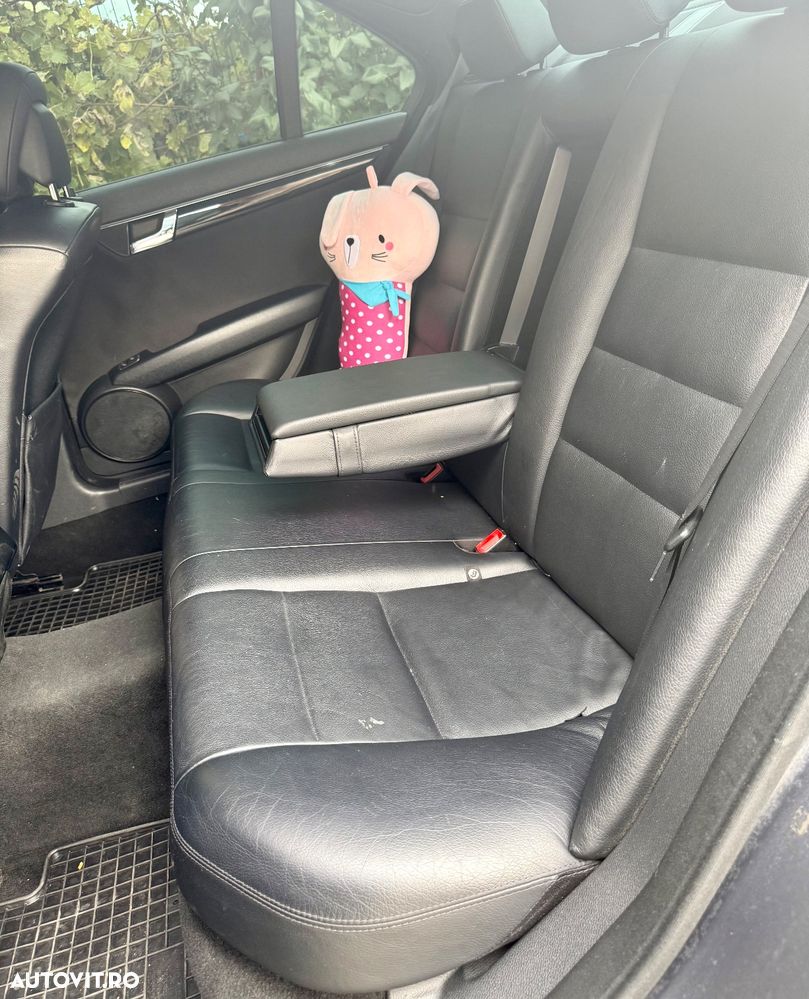 Mercedes-Benz C 200 CDI BlueEFFICIENCY - 9