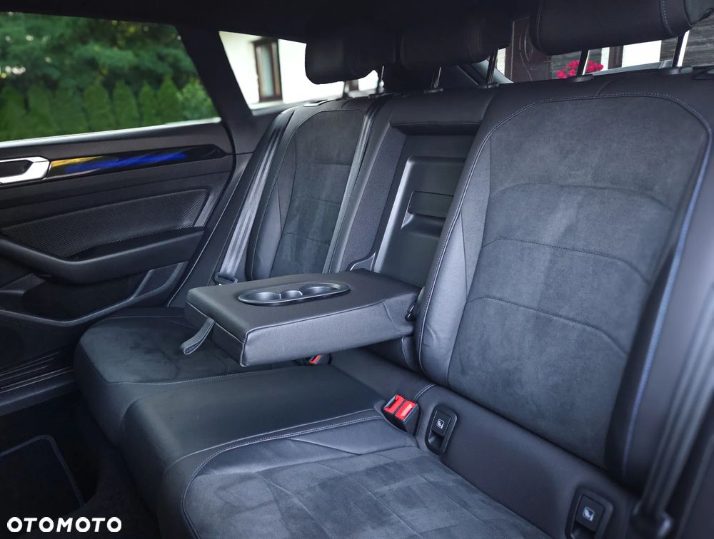 Volkswagen Arteon 2.0 TSI 4Motion R DSG - 30