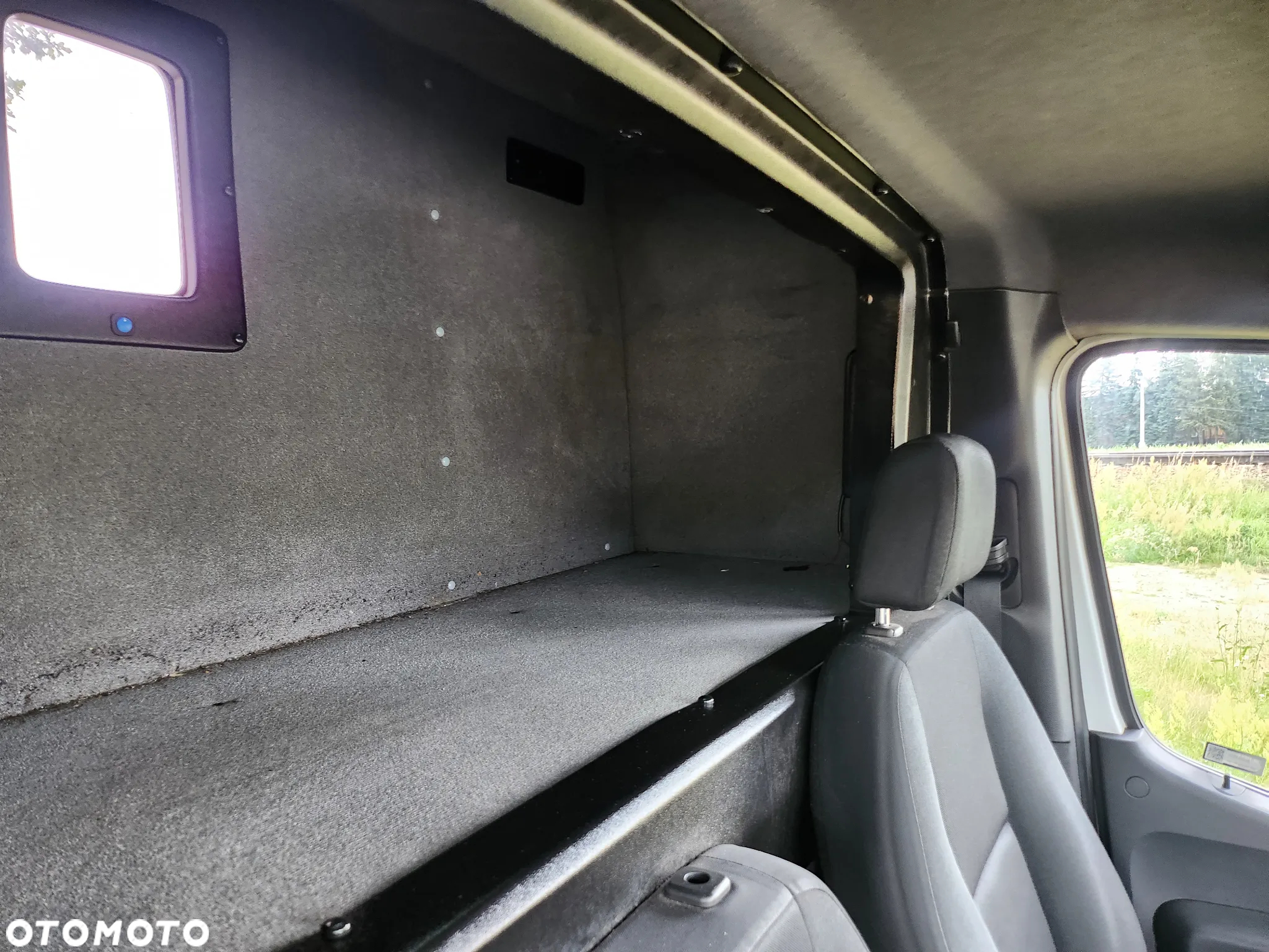 Mercedes-Benz SPRINTER - 19