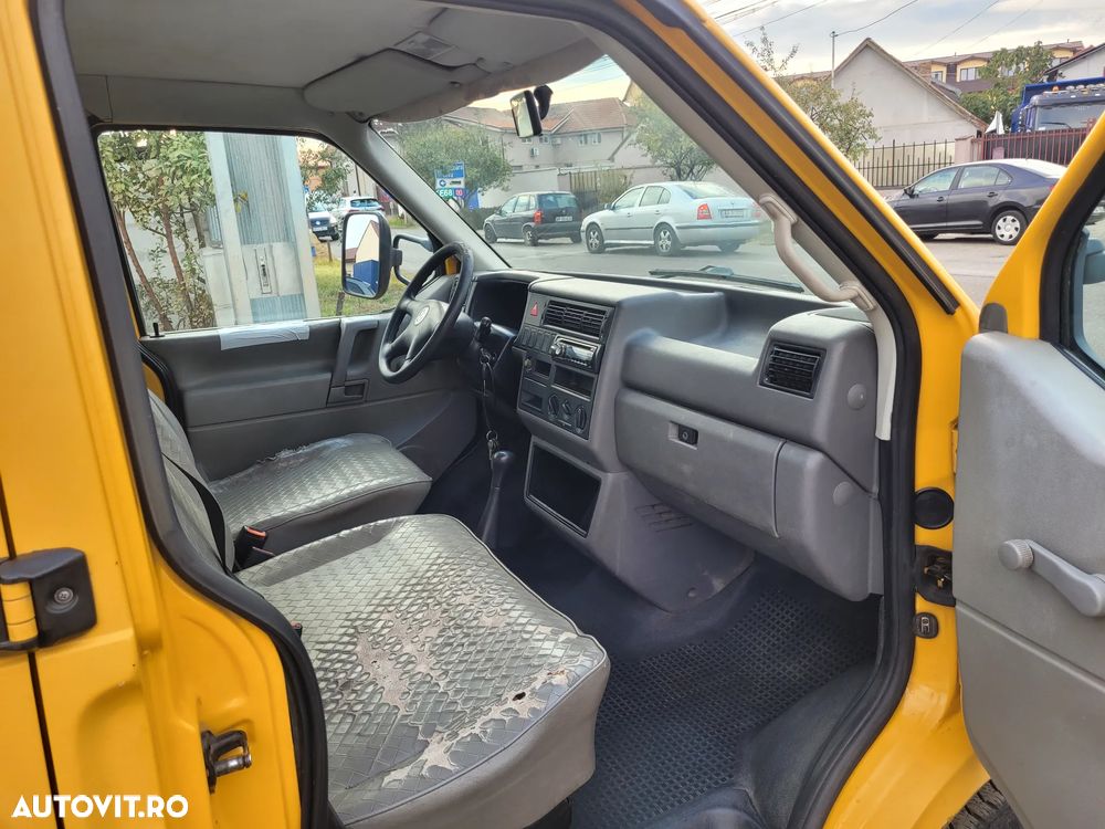 Volkswagen Transporter - 8