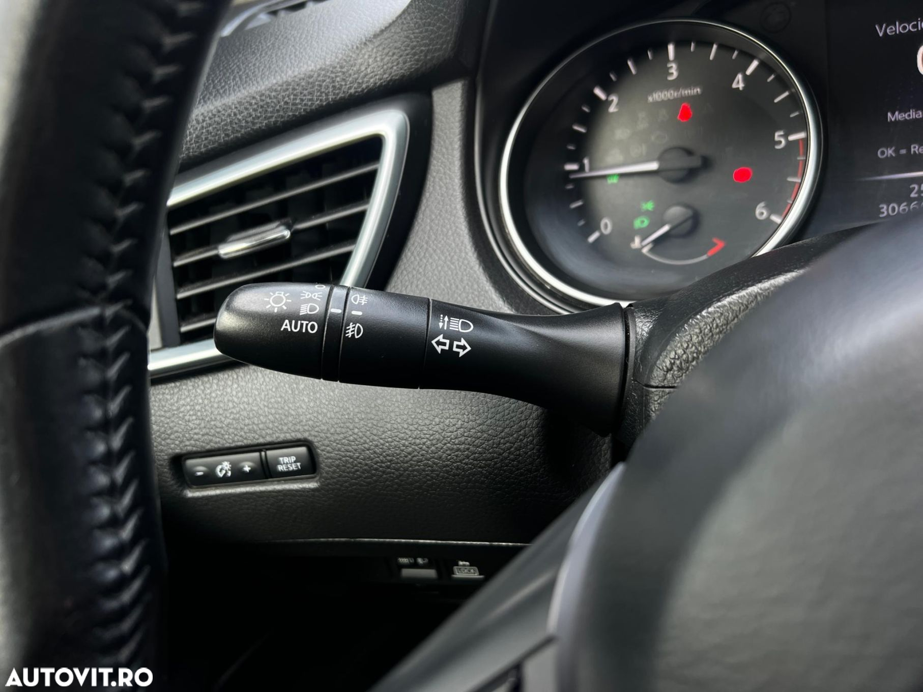 Nissan Qashqai - 11