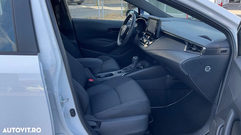 Toyota Corolla 1.8 HSD Eco - 15