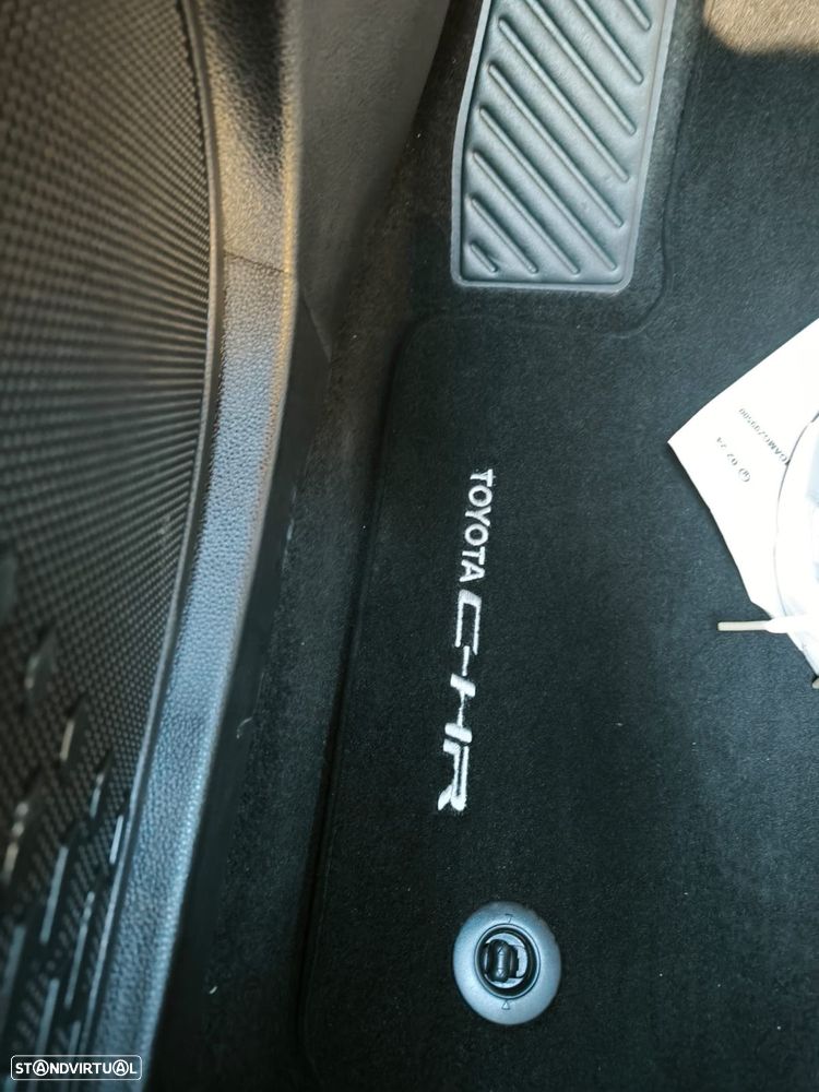 Toyota C-HR 2.0 Hybrid Lounge - 14