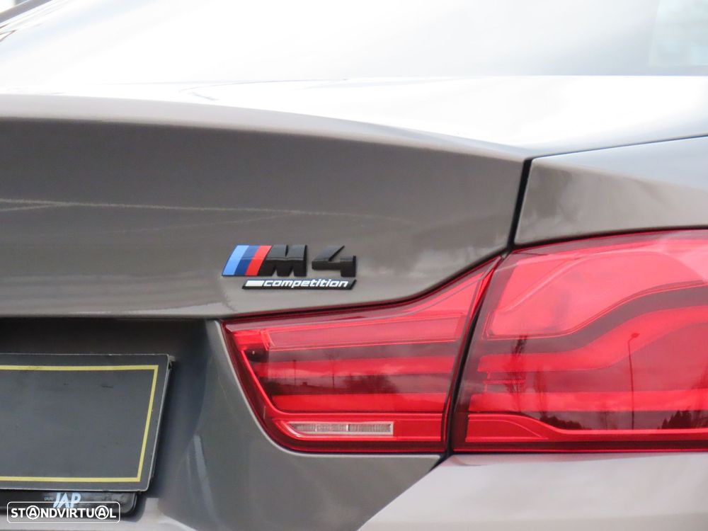 BMW M4 CS - 16