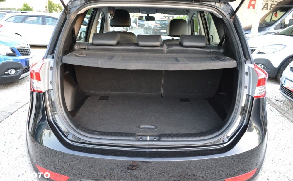Hyundai ix20 1.4 Trend - 32