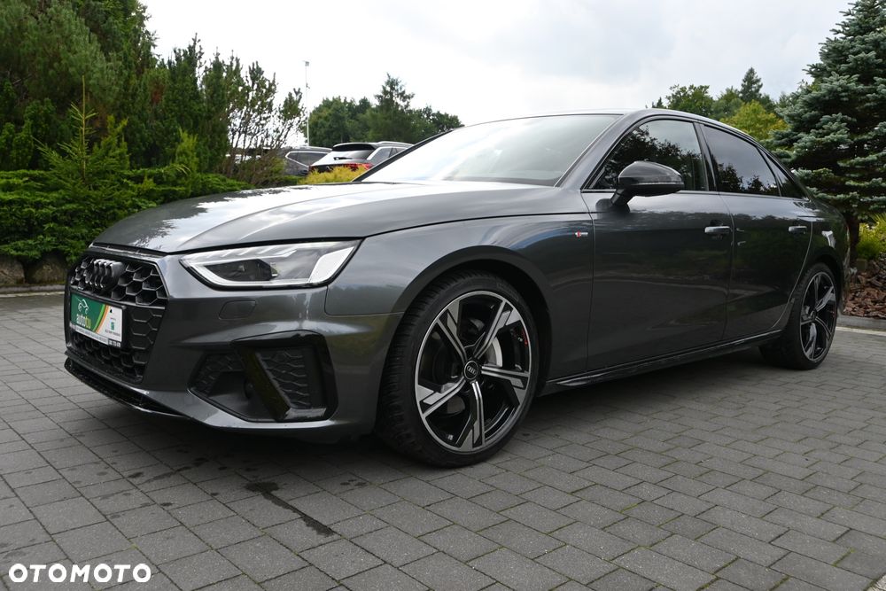 Audi A4 Limousine 40 TFSI quattro S tronic S line - 2
