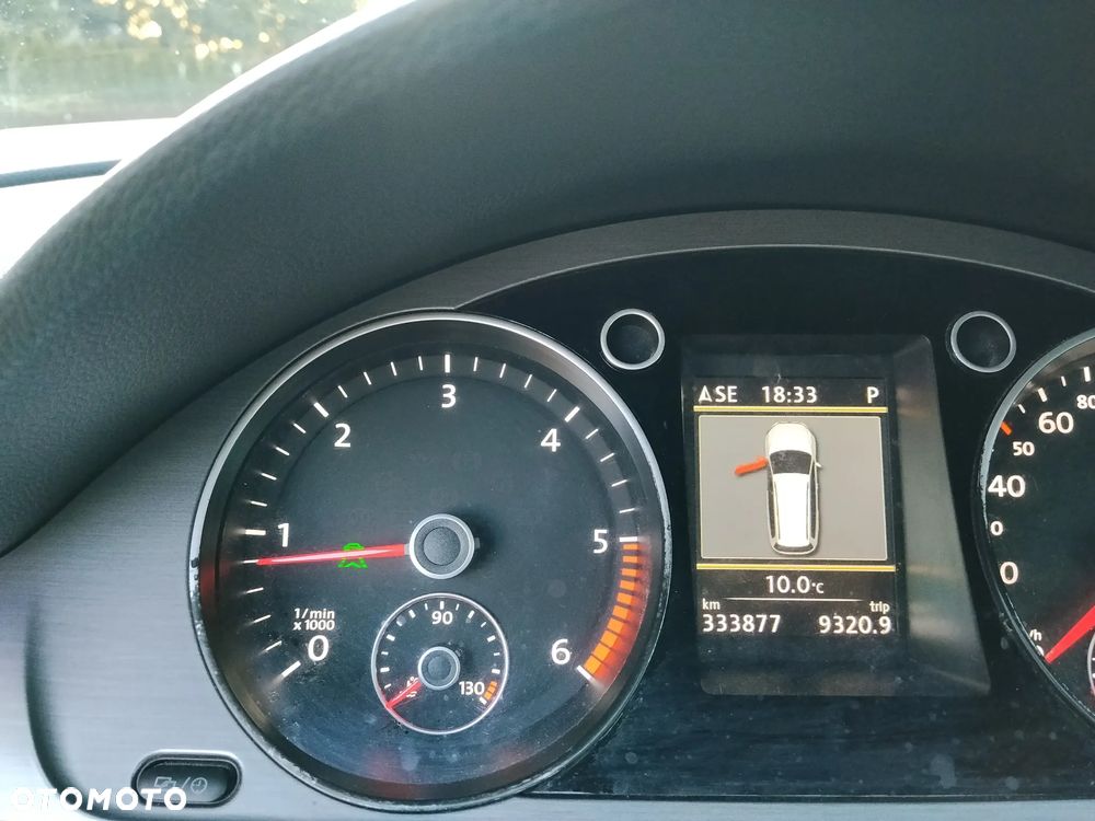 Volkswagen Passat 2.0 TDI Comfortline R-Style DSG - 35