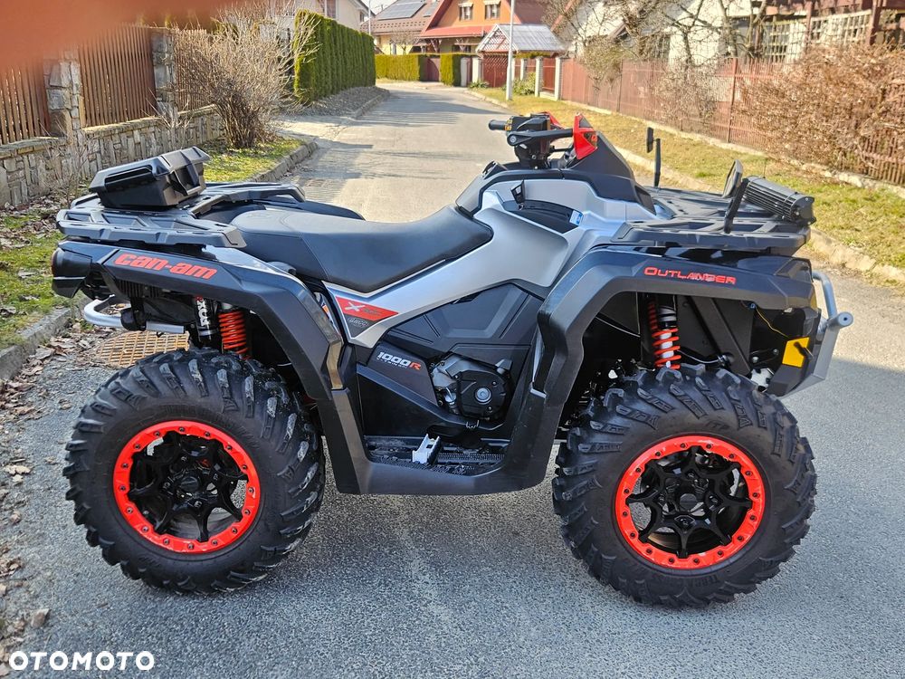 Can-Am Outlander - 2