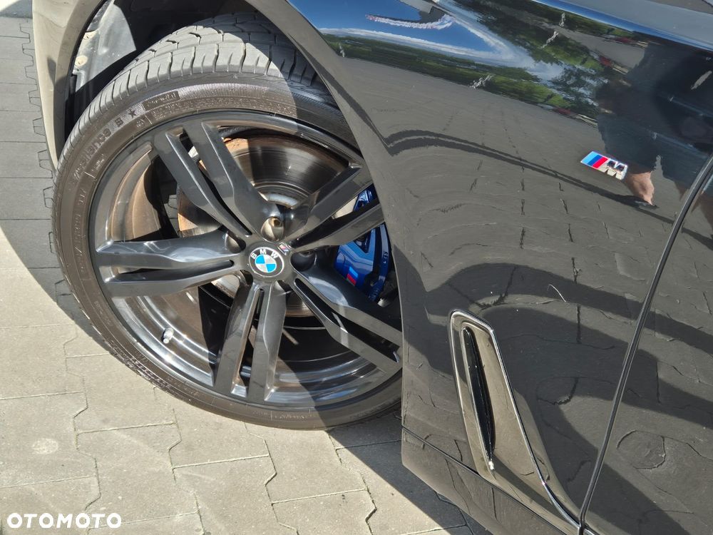 BMW Seria 7 740d xDrive - 24