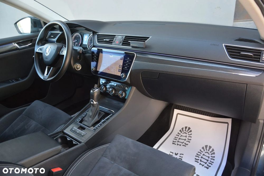 Skoda Superb 2.0 TSI DSG Style - 20