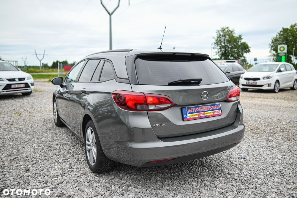 Opel Astra - 3